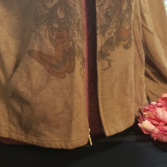 Brown Zip up hoodie Sz Large with design on front. - Picture 3 of 6